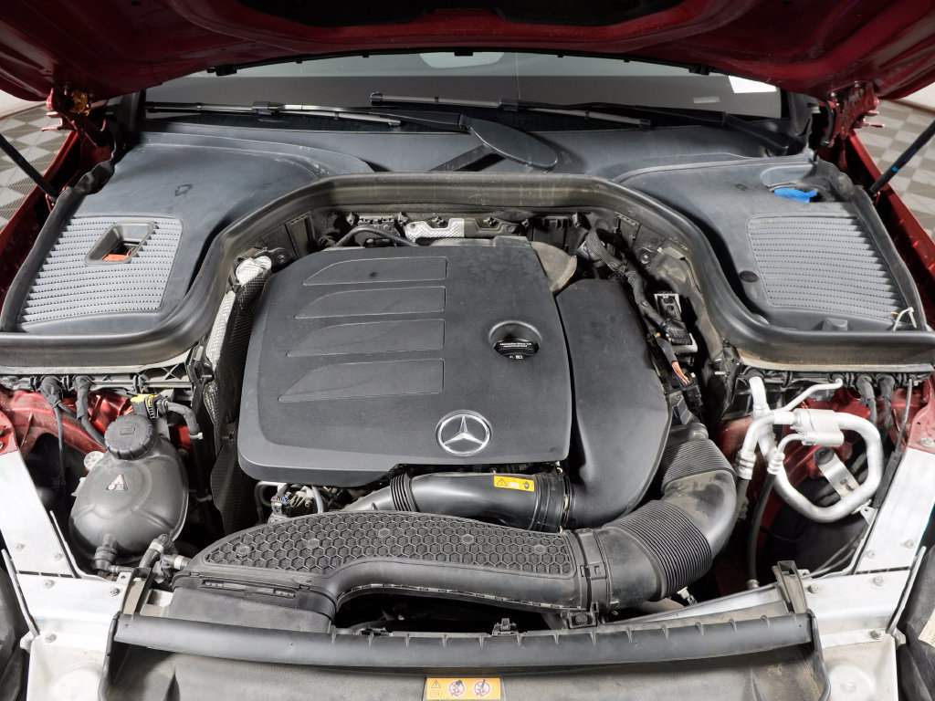 Certified 2022 Mercedes-Benz GLC 300 4MATIC image 33
