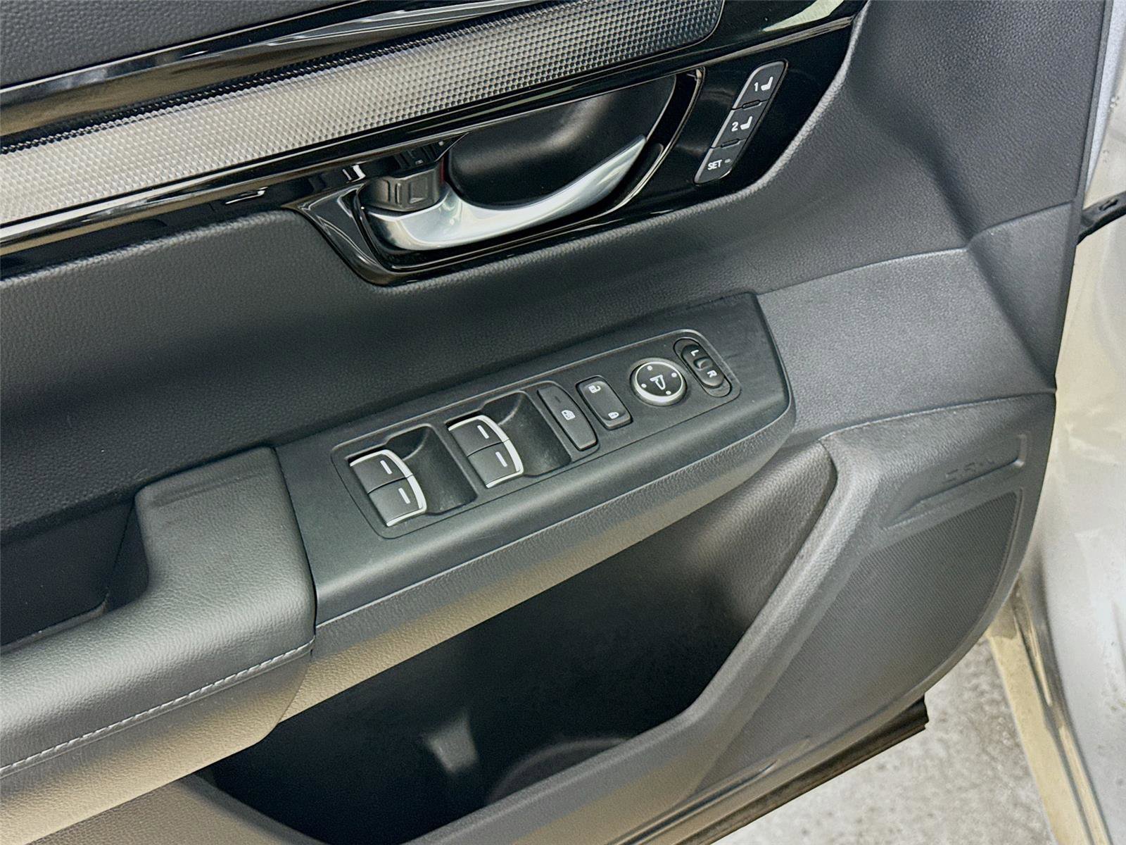 Used 2023 Honda CR-V EX-L image 20