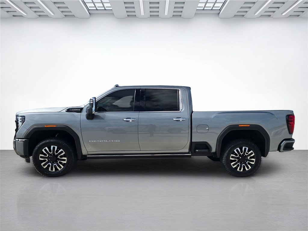 Used 2025 GMC Sierra 2500 Denali Ultimate image 6