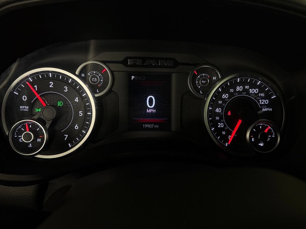 Certified 2025 RAM 2500 Big Horn AWD/4WD image 19