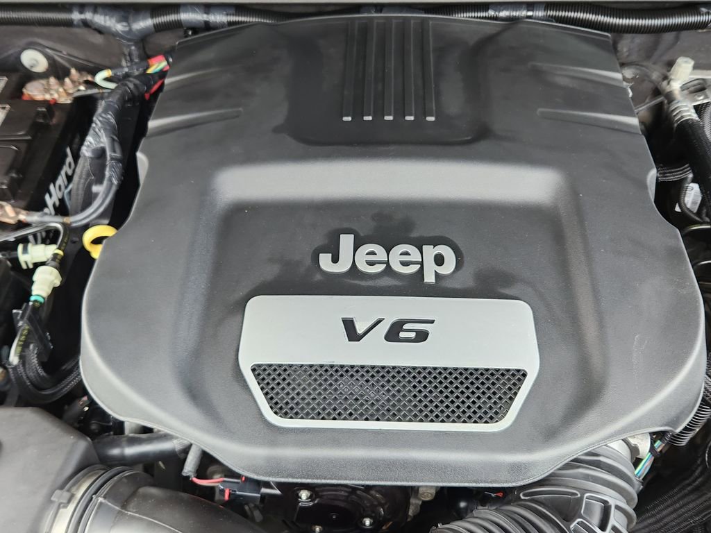 Used 2017 Jeep Wrangler Rubicon image 13