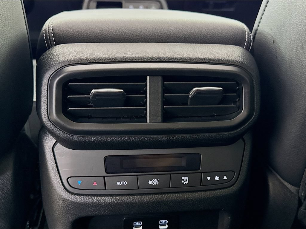Used 2026 Honda Pilot Touring image 34