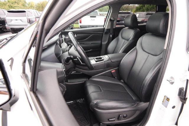 Used 2023 Hyundai Santa Fe SEL w/ Premium Package FWD image 9