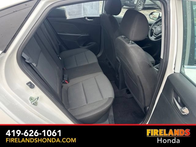 Used 2022 Hyundai Accent SEL FWD image 26