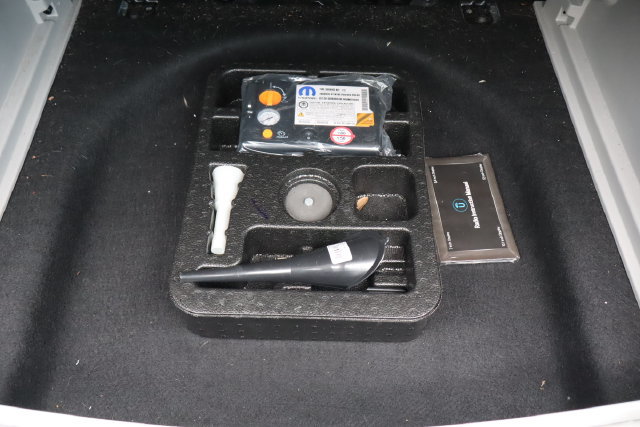 Used 2022 Jeep Compass Latitude FWD image 21