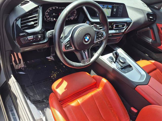 Certified 2023 BMW Z4 M40i w/ Premium Package RWD image 10