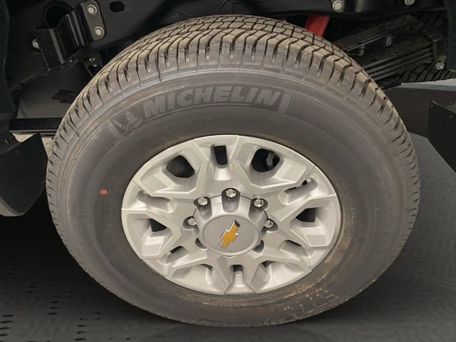 New 2026 Chevrolet Silverado 3500 LT w/ Safety Package AWD/4WD image 16