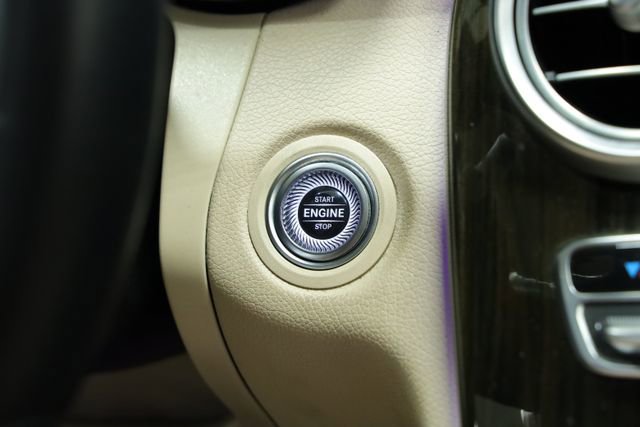 Used 2021 Mercedes-Benz C 300 Sedan image 26