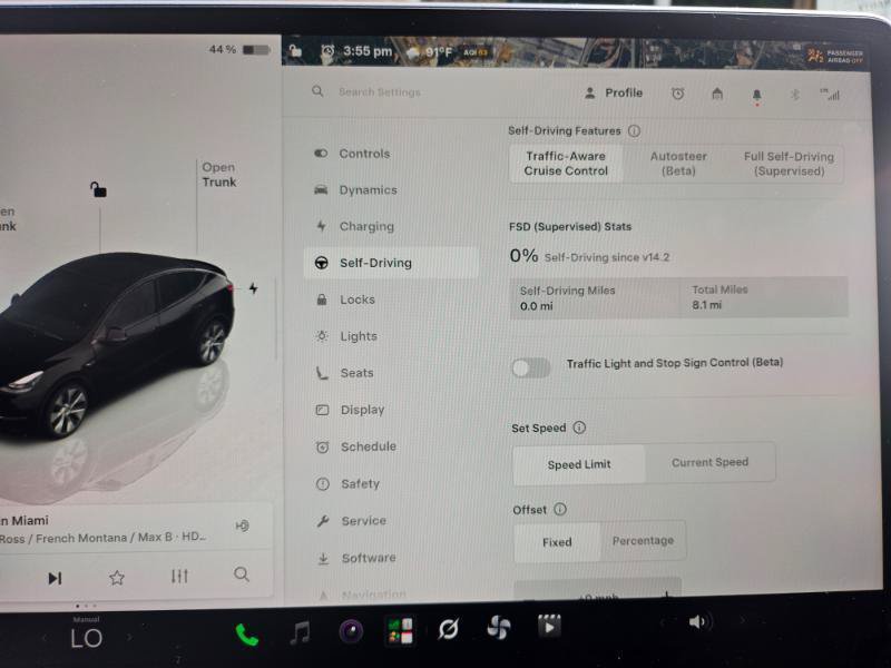 Used 2024 Tesla Model Y Long Range AWD/4WD image 49