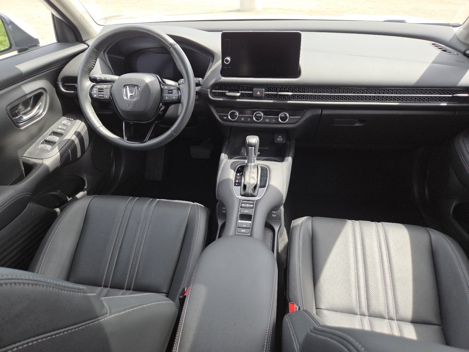 Used 2024 Honda HR-V EX-L image 24