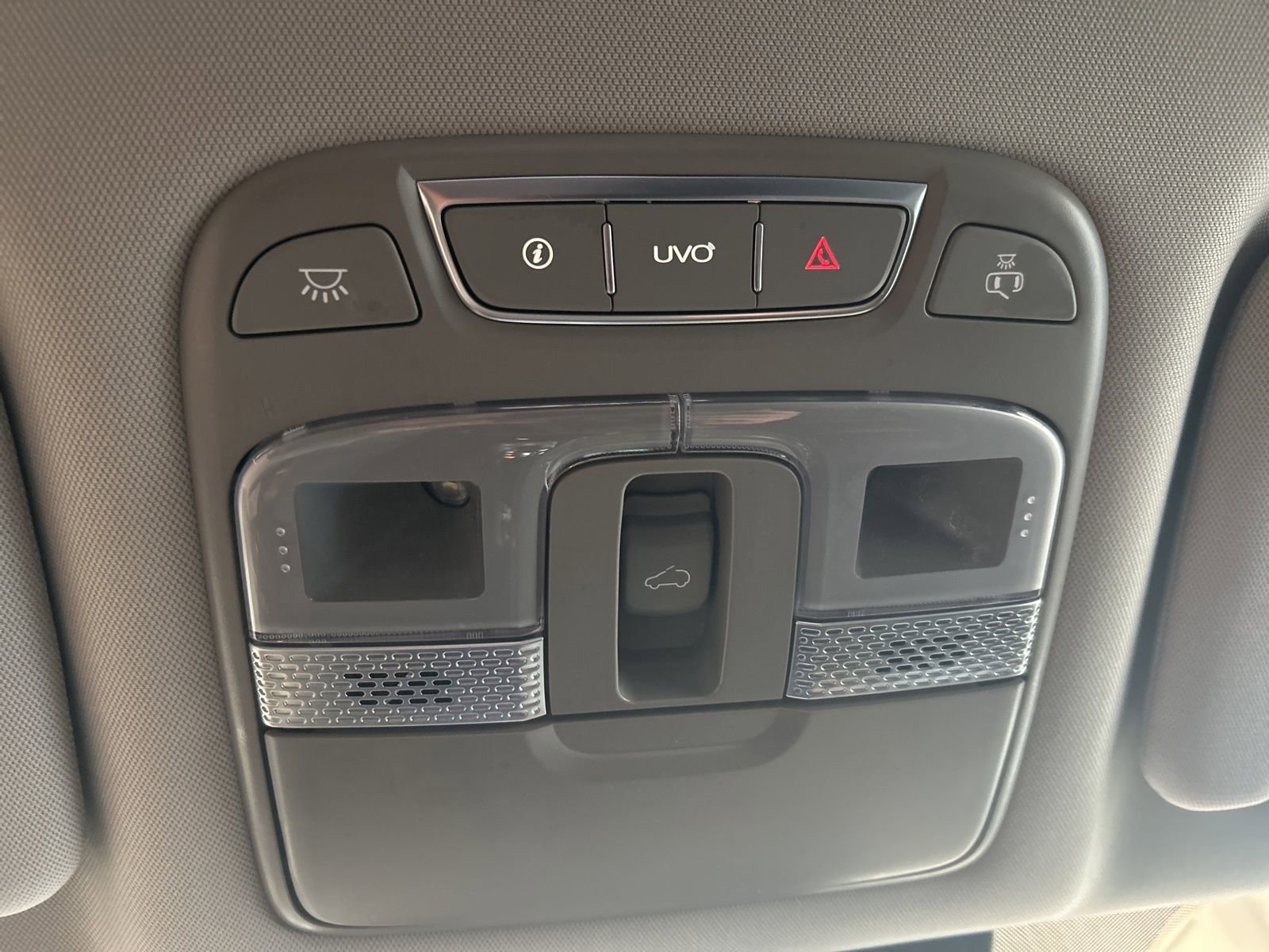 Used 2022 Kia Telluride EX image 36