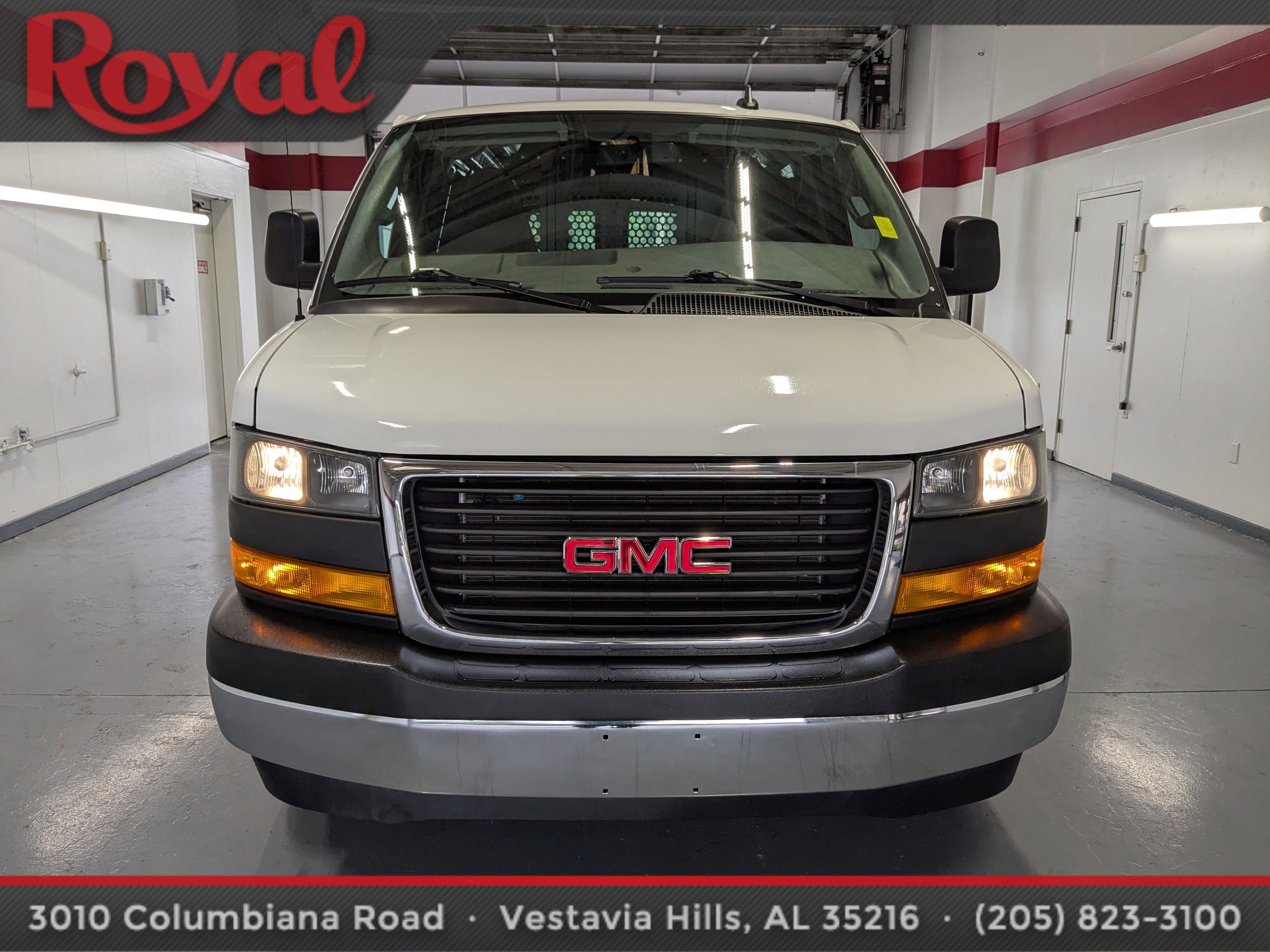 Used 2024 GMC Savana 2500 w/ Driver Convenience Package RWD image 6