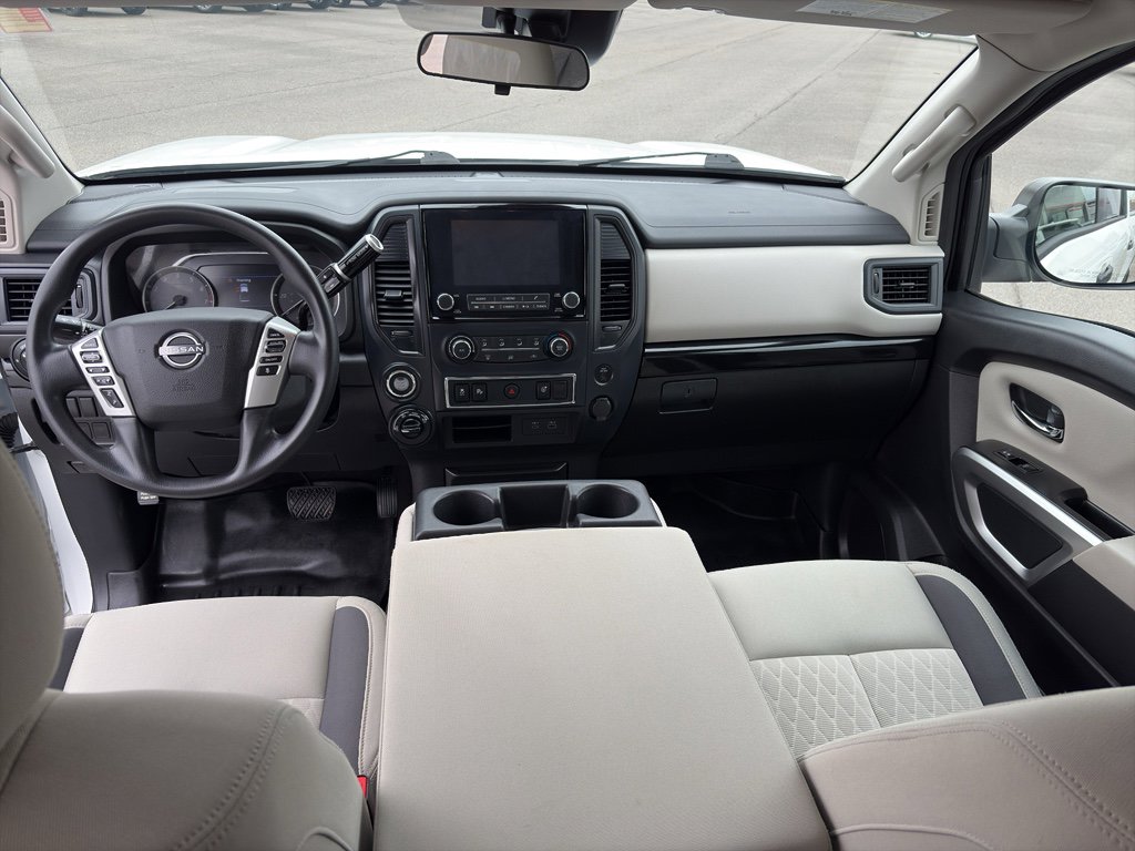 Used 2024 Nissan Titan SV w/ Accessory Utility Package image 14