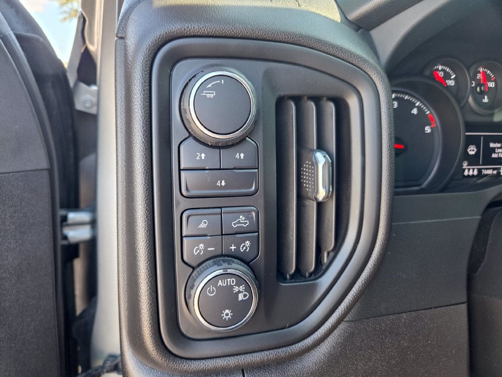 Used 2024 Chevrolet Silverado 2500 Custom w/ Custom Value Package AWD/4WD image 24