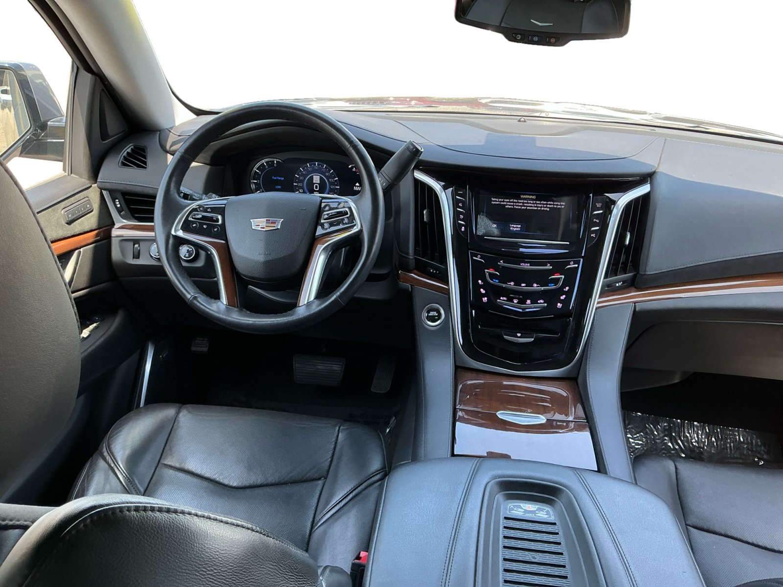 Used 2020 Cadillac Escalade 4WD image 14