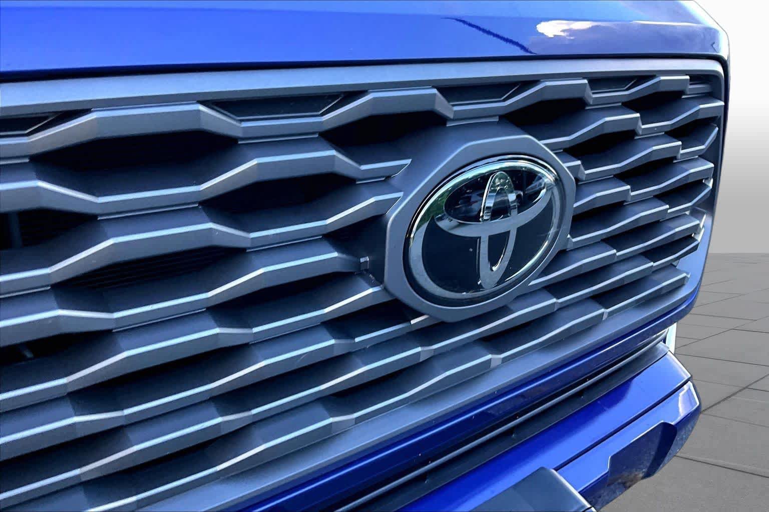 Certified 2023 Toyota Tacoma TRD Sport w/ TRD Premium Sport Package AWD/4WD image 29