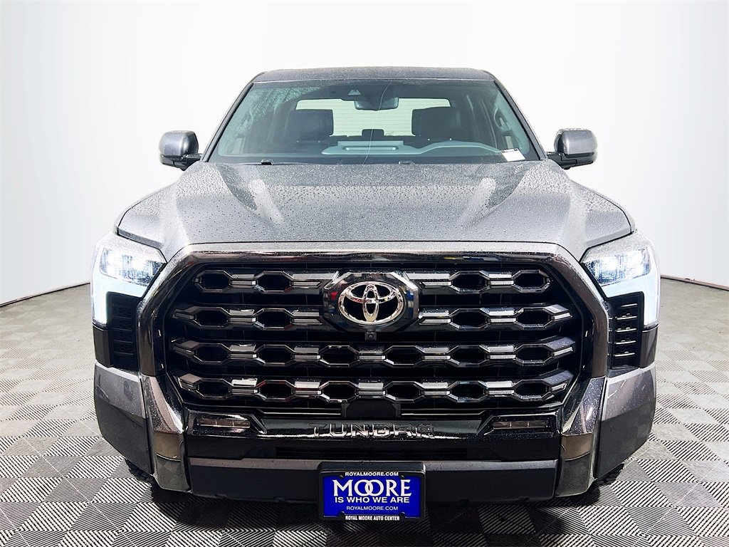 Used 2023 Toyota Tundra Platinum image 3