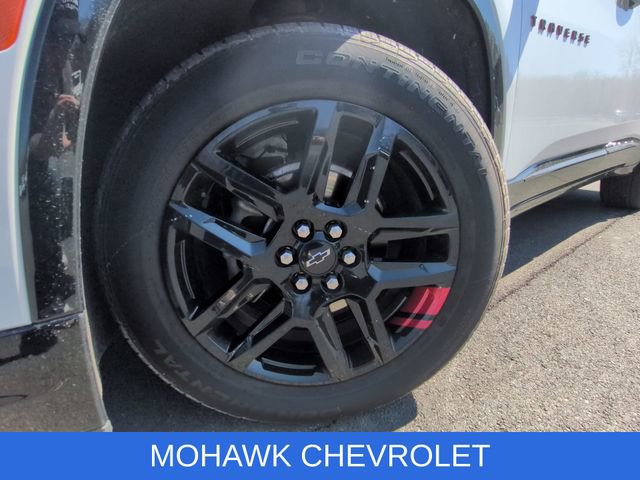 Used 2024 Chevrolet Traverse Premier w/ Redline Edition image 16