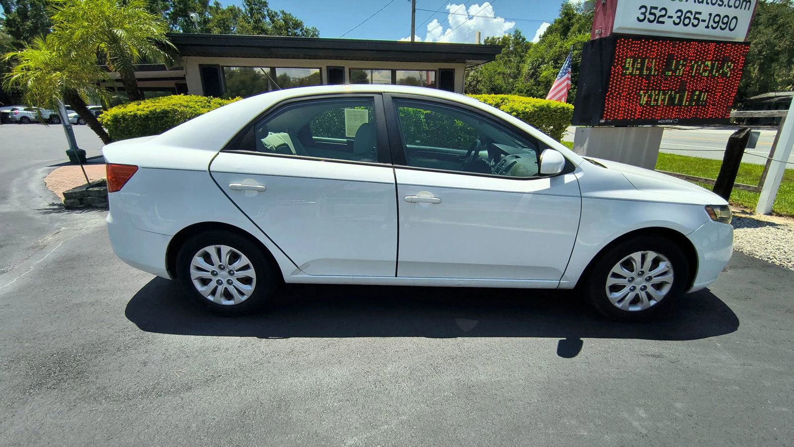 Used 2012 Kia Forte LX image 8