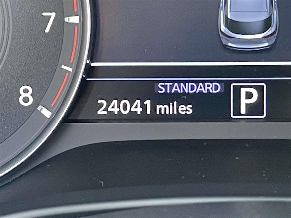 Used 2023 INFINITI QX50 Luxe image 23