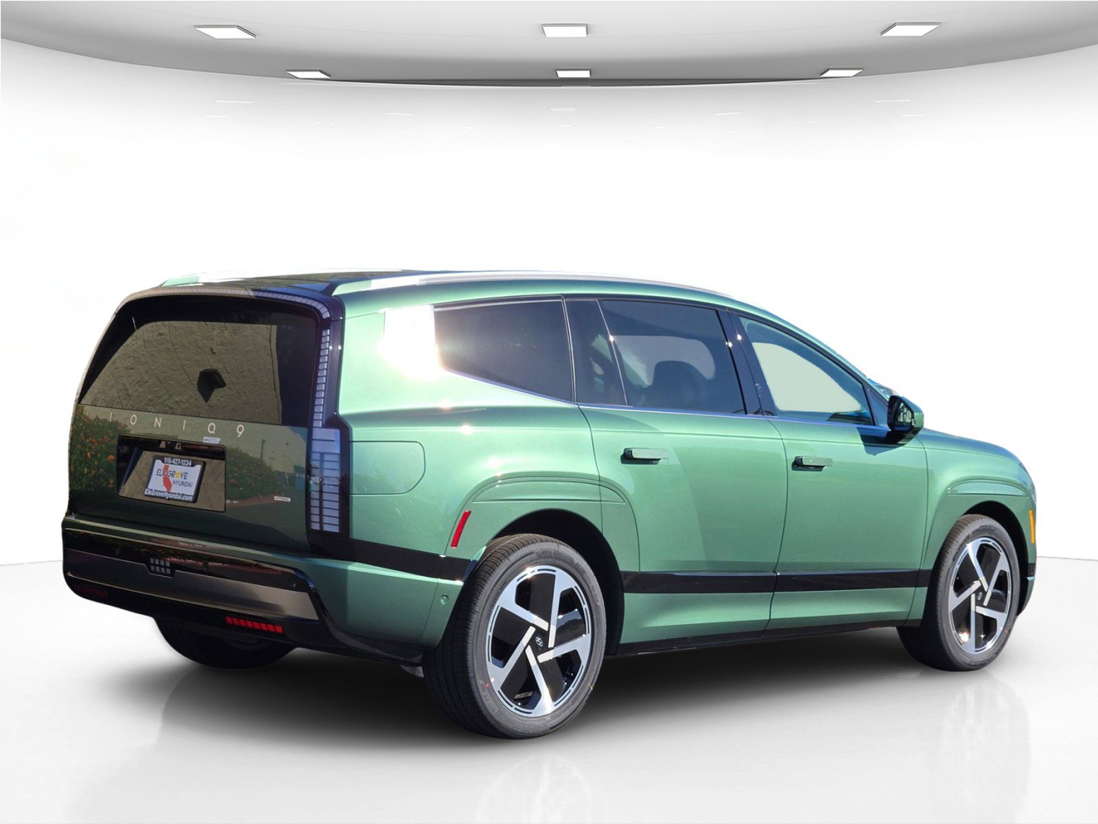 New 2026 Hyundai Ioniq 9 Calligraphy image 8