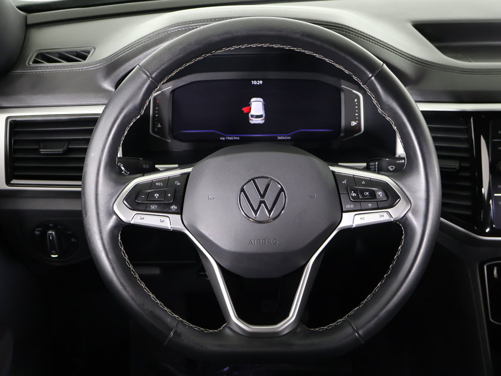 Used 2022 Volkswagen Atlas Cross Sport SE FWD image 39