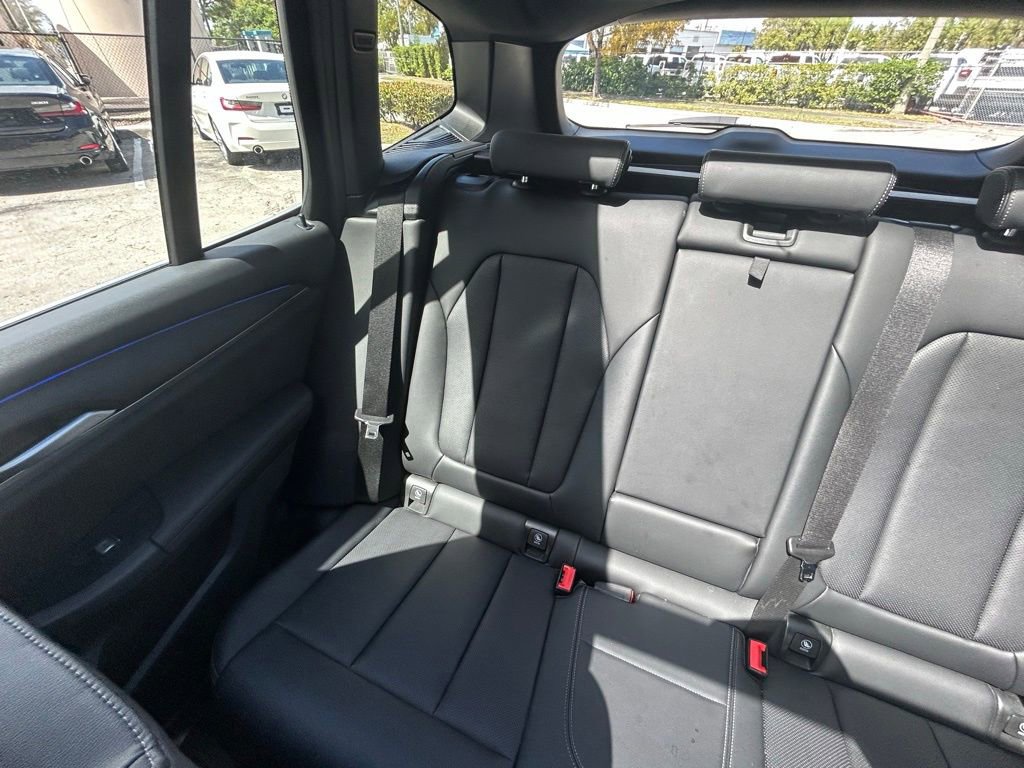 Used 2024 BMW X3 xDrive30i image 12