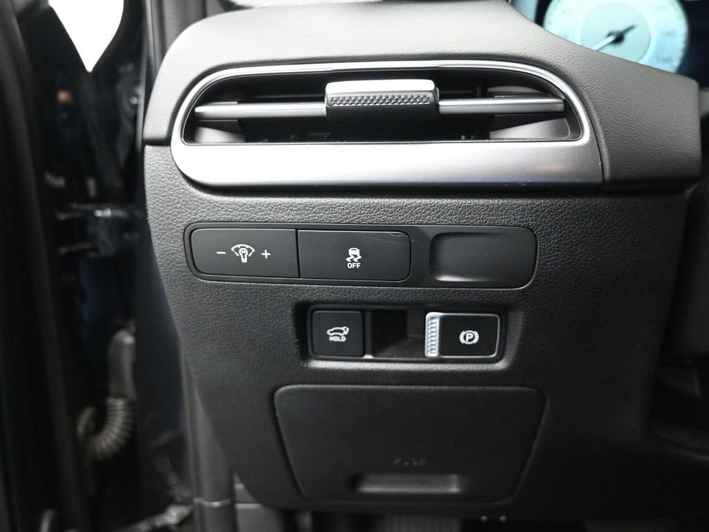 Used 2023 Hyundai Palisade Limited w/ Cargo Package image 13