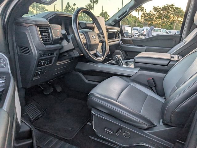 Used 2023 Ford F150 Lightning Lariat image 7