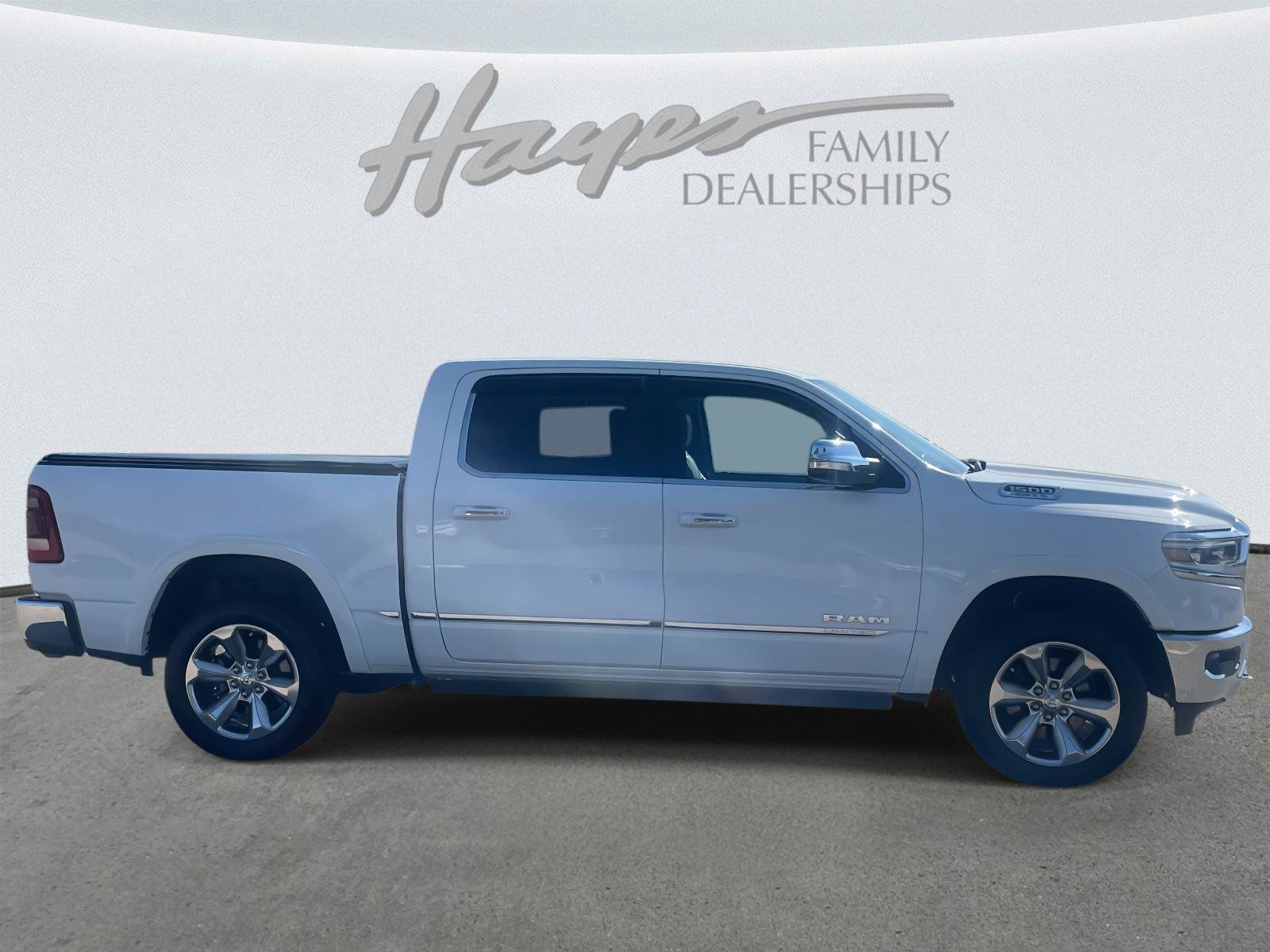 Used 2022 RAM 1500 Limited image 31