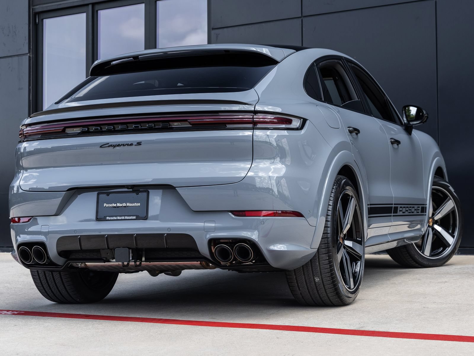 New 2026 Porsche Cayenne S AWD/4WD image 11