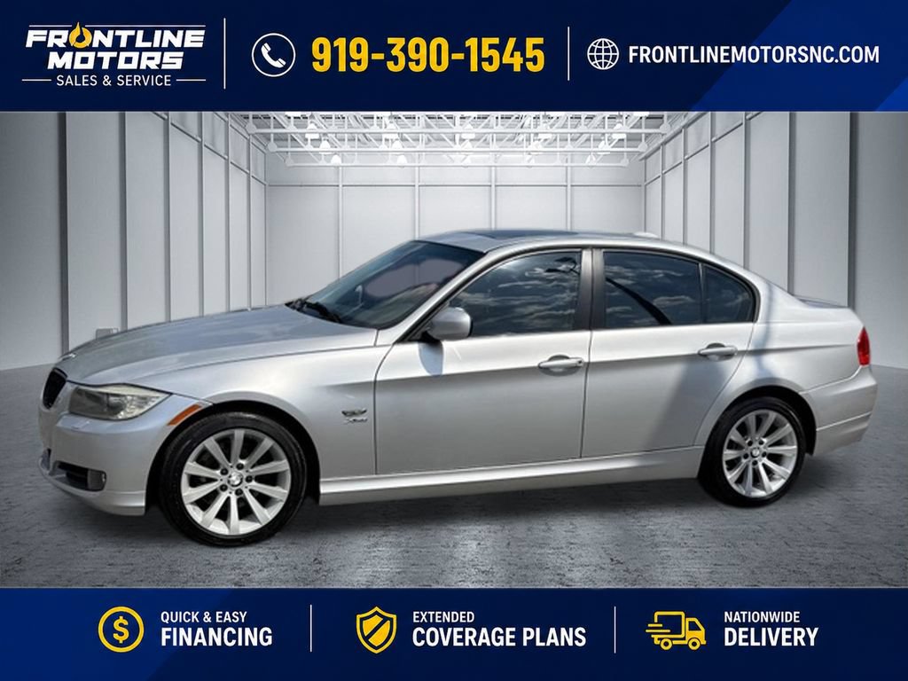 Used 2011 BMW 328i xDrive Sedan AWD/4WD image 5