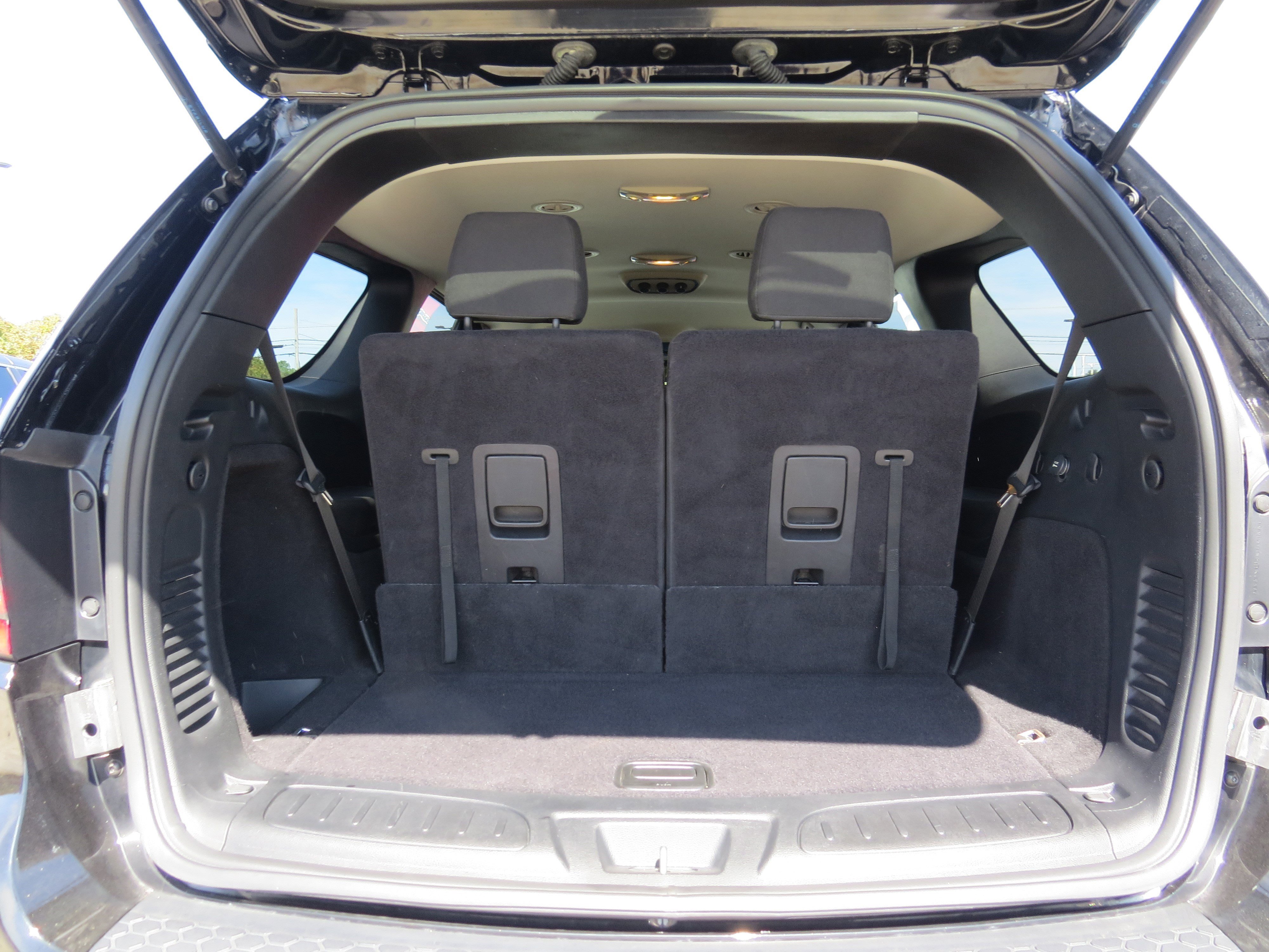 Used 2020 Dodge Durango SXT w/ 3rd Row Seating Group image 15