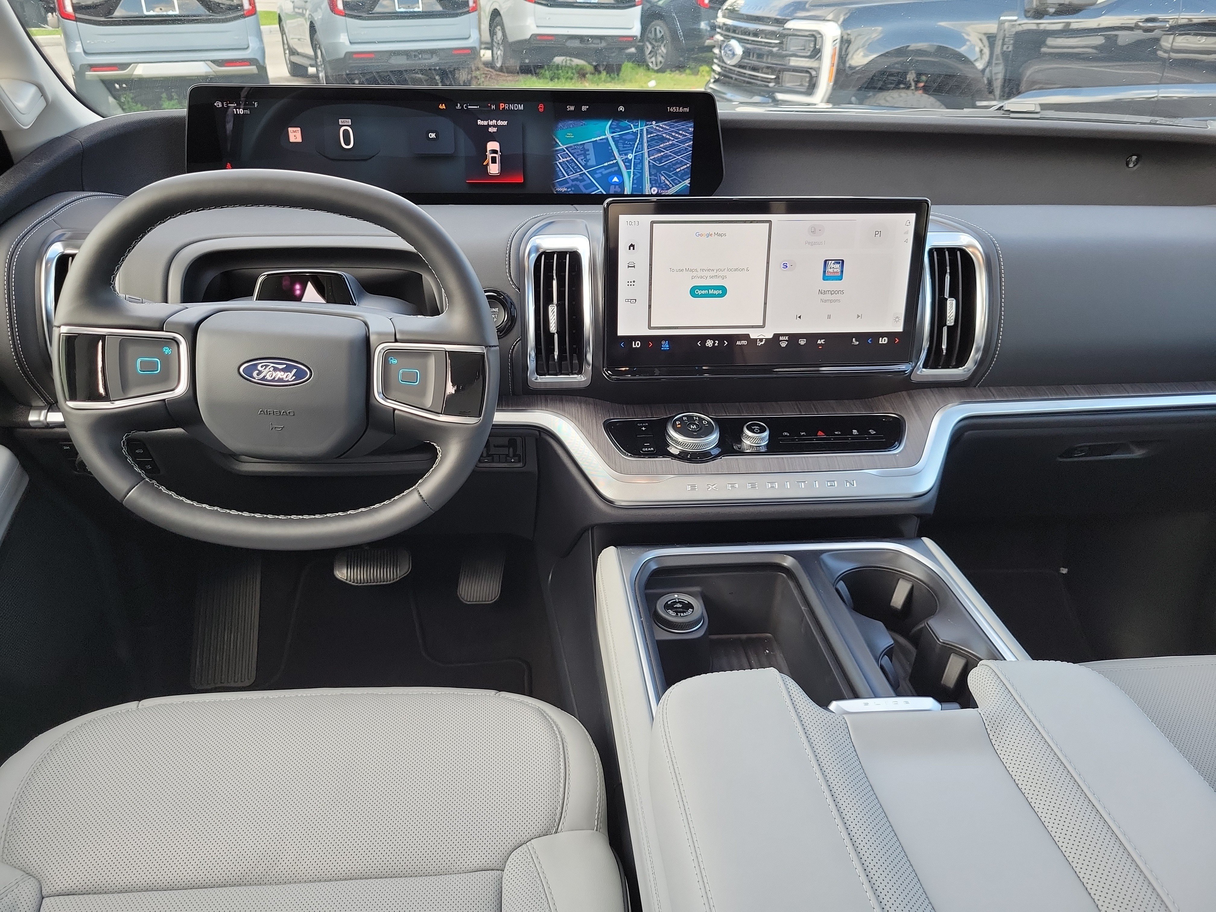New 2026 Ford Expedition Platinum w/ Platinum Ultimate Package AWD/4WD image 14