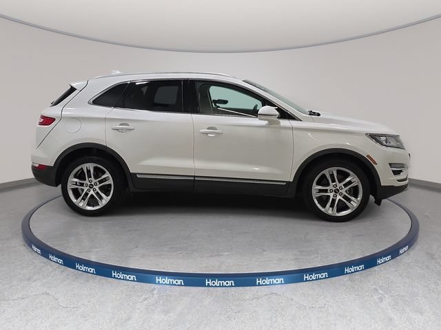 Used 2017 Lincoln MKC Reserve w/ Lincoln MKC Climate Package AWD/4WD image 4
