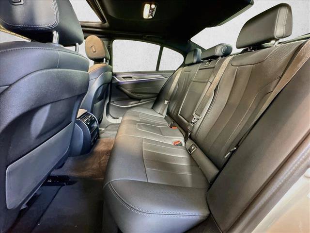 Used 2023 BMW 530i RWD image 21