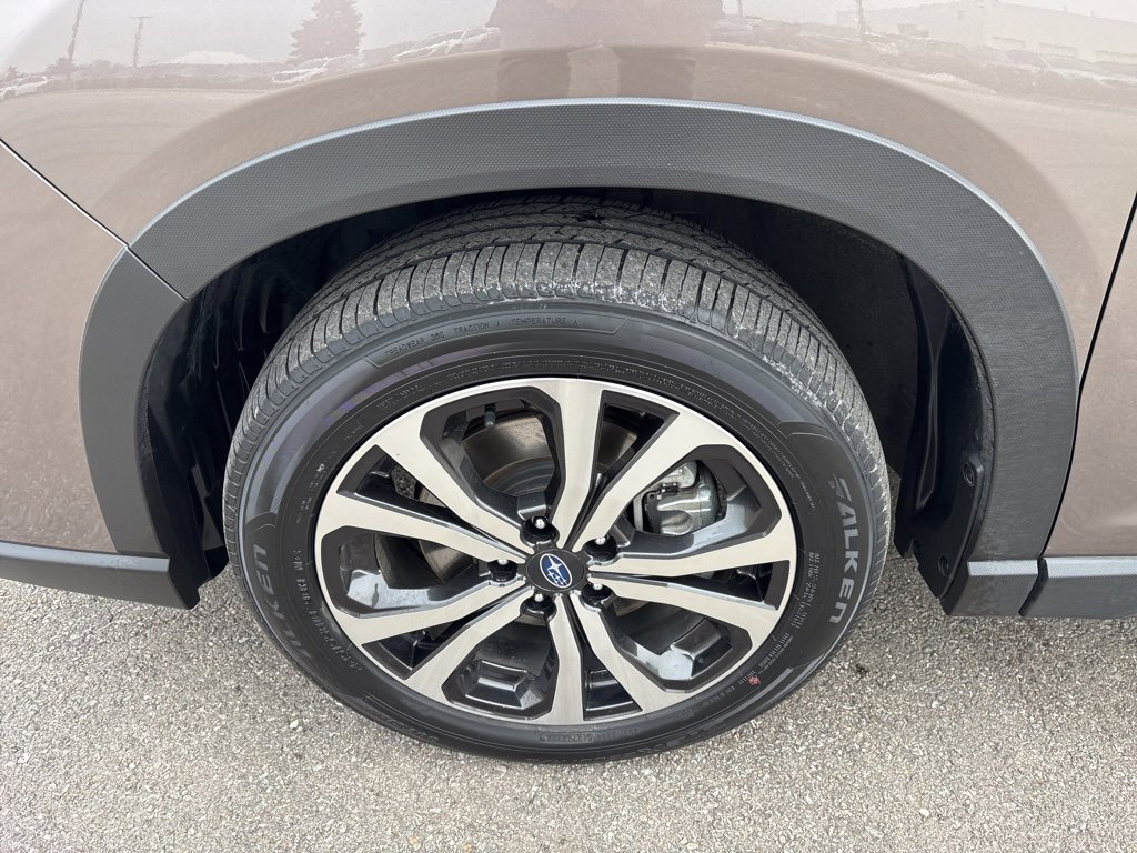 Certified 2023 Subaru Forester Limited image 8