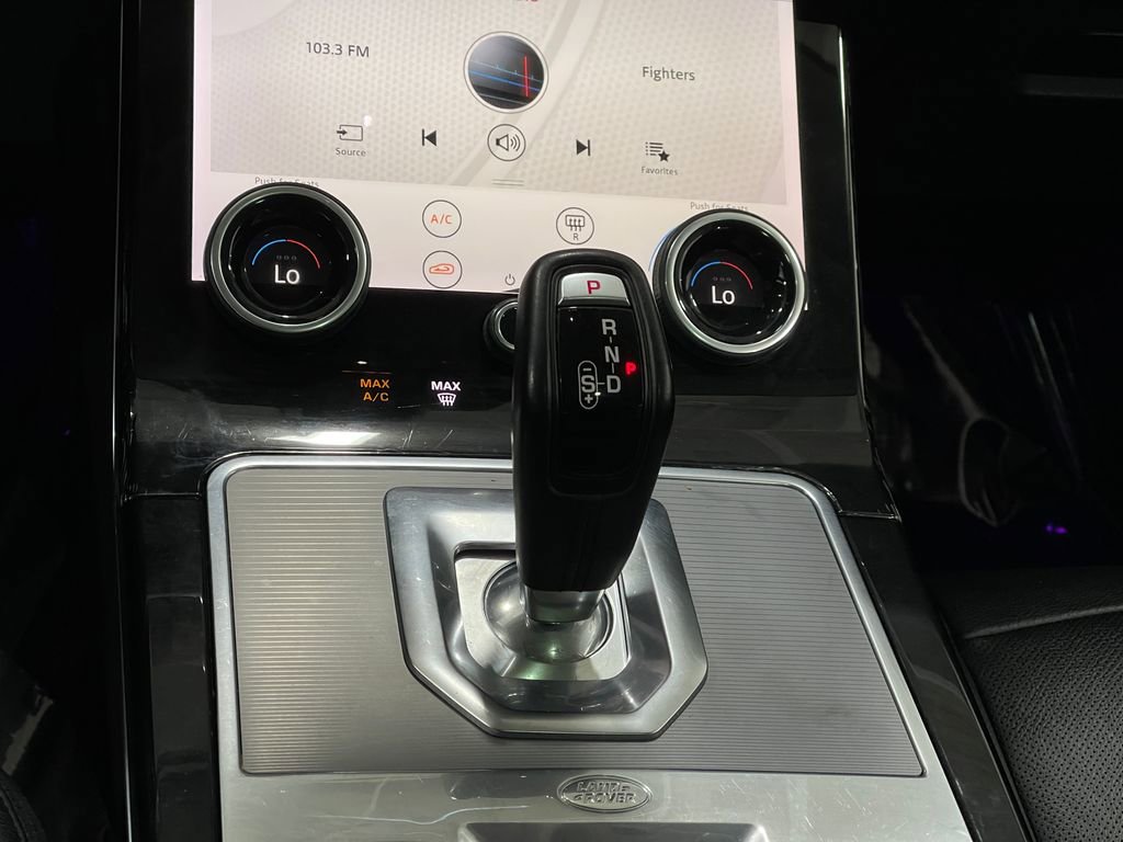 Used 2020 Land Rover Range Rover Evoque SE image 30