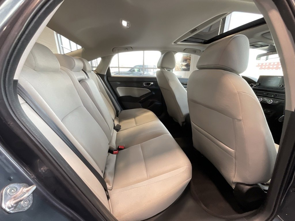 Used 2022 Honda Civic EX image 18