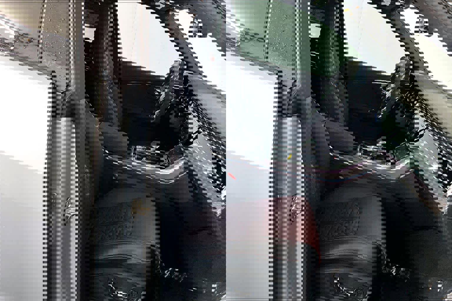 Used 2025 Audi RS Q8 performance image 8