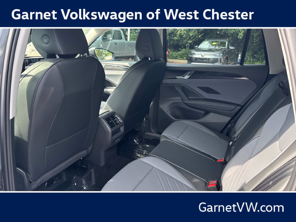 New 2026 Volkswagen Tiguan SE AWD/4WD image 27