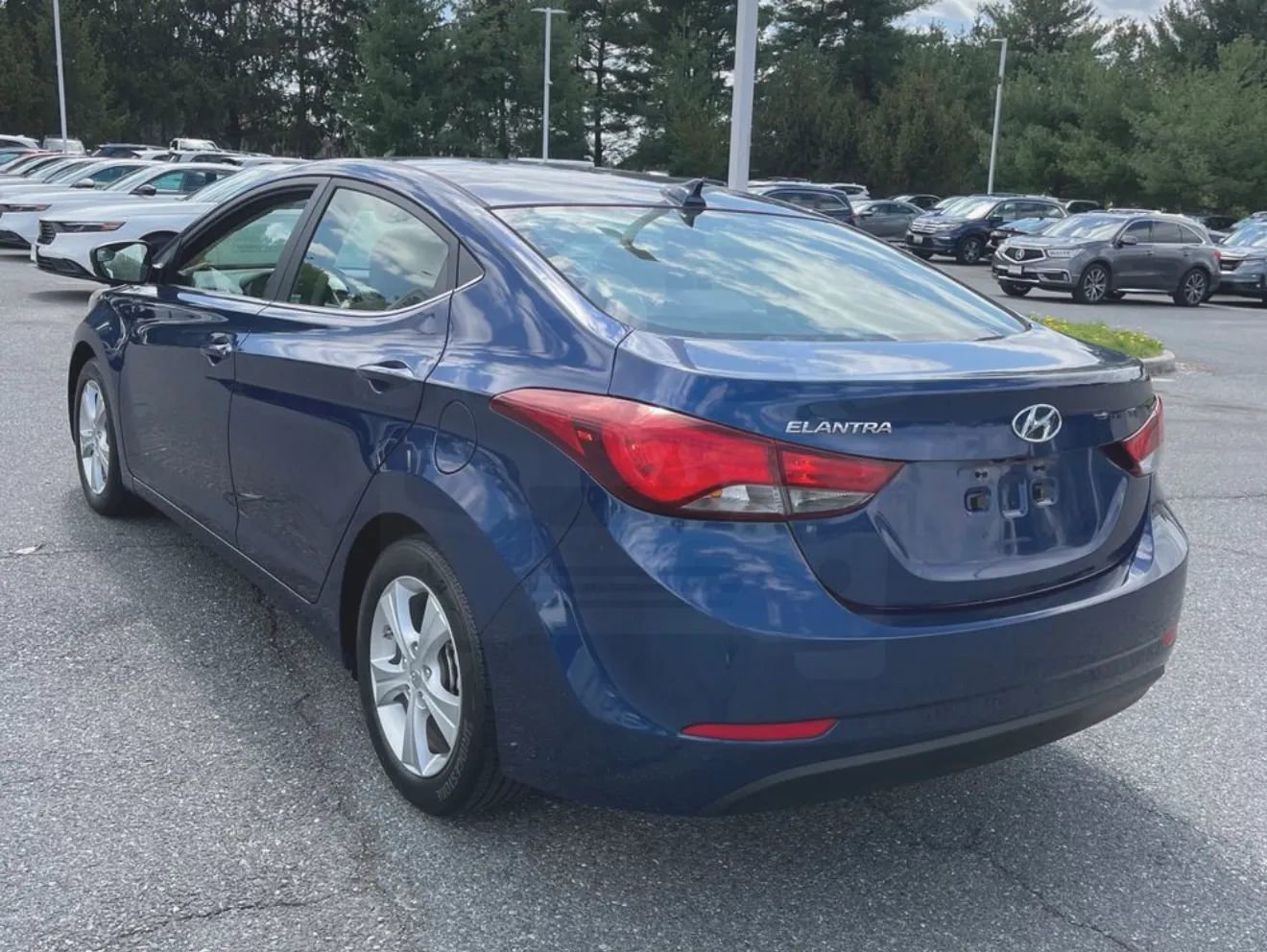Used 2016 Hyundai Elantra Value Edition image 2