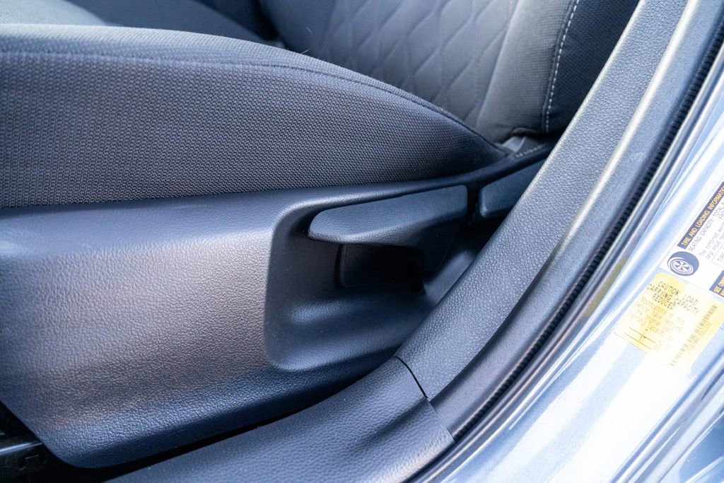 Used 2025 Toyota Corolla LE w/ LE Premium Package image 21