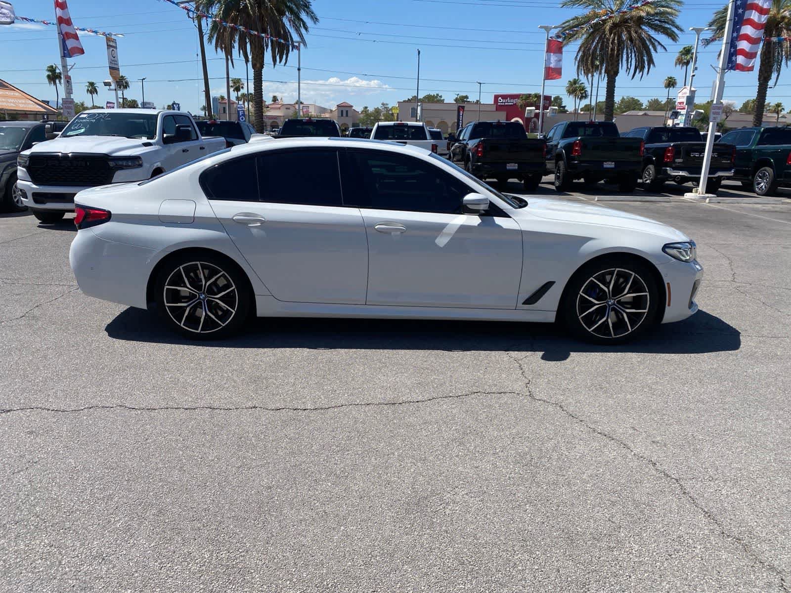 Used 2023 BMW 540i w/ M Sport Package RWD image 5