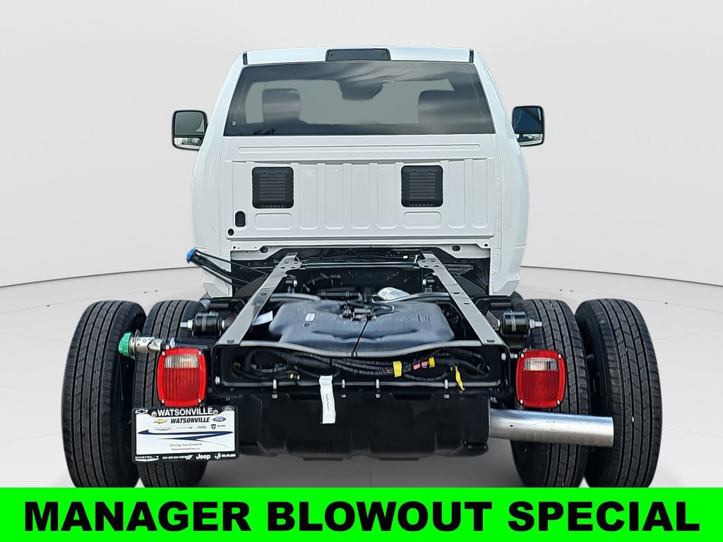 New 2026 RAM 3500 Tradesman AWD/4WD image 4