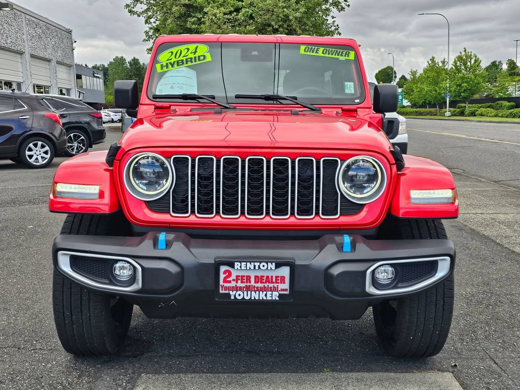 Used 2024 Jeep Wrangler Unlimited Sahara AWD/4WD image 2