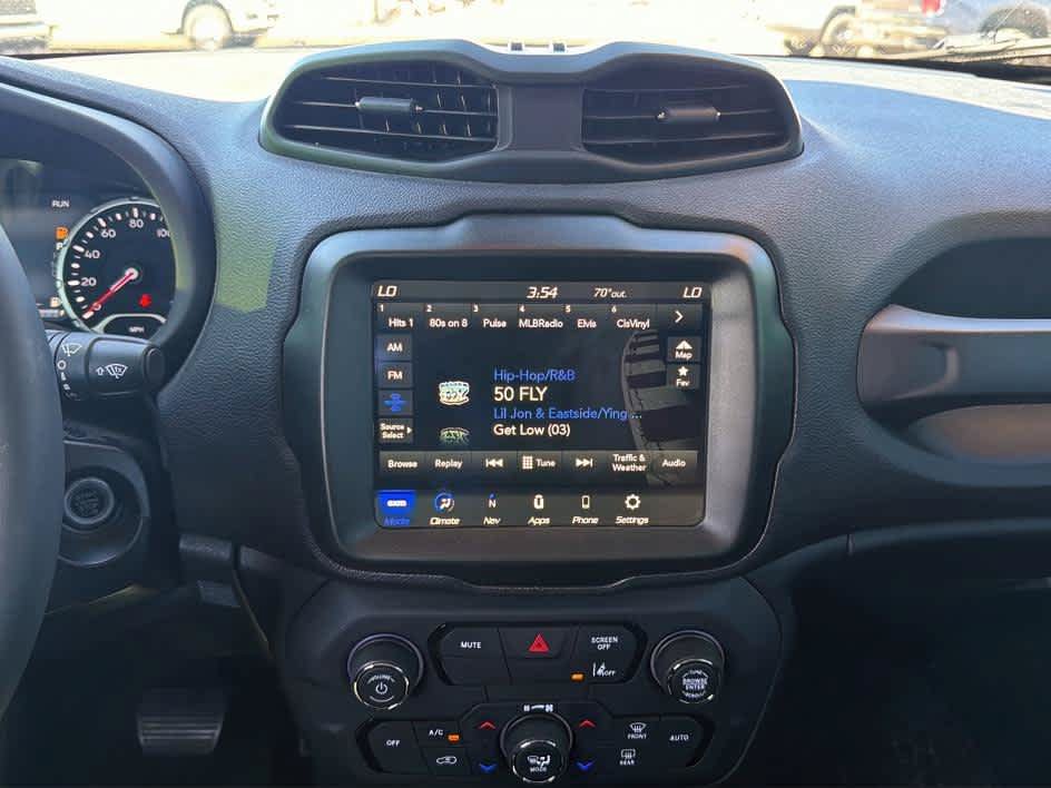 Used 2021 Jeep Renegade Latitude w/ Convenience Group AWD/4WD image 22