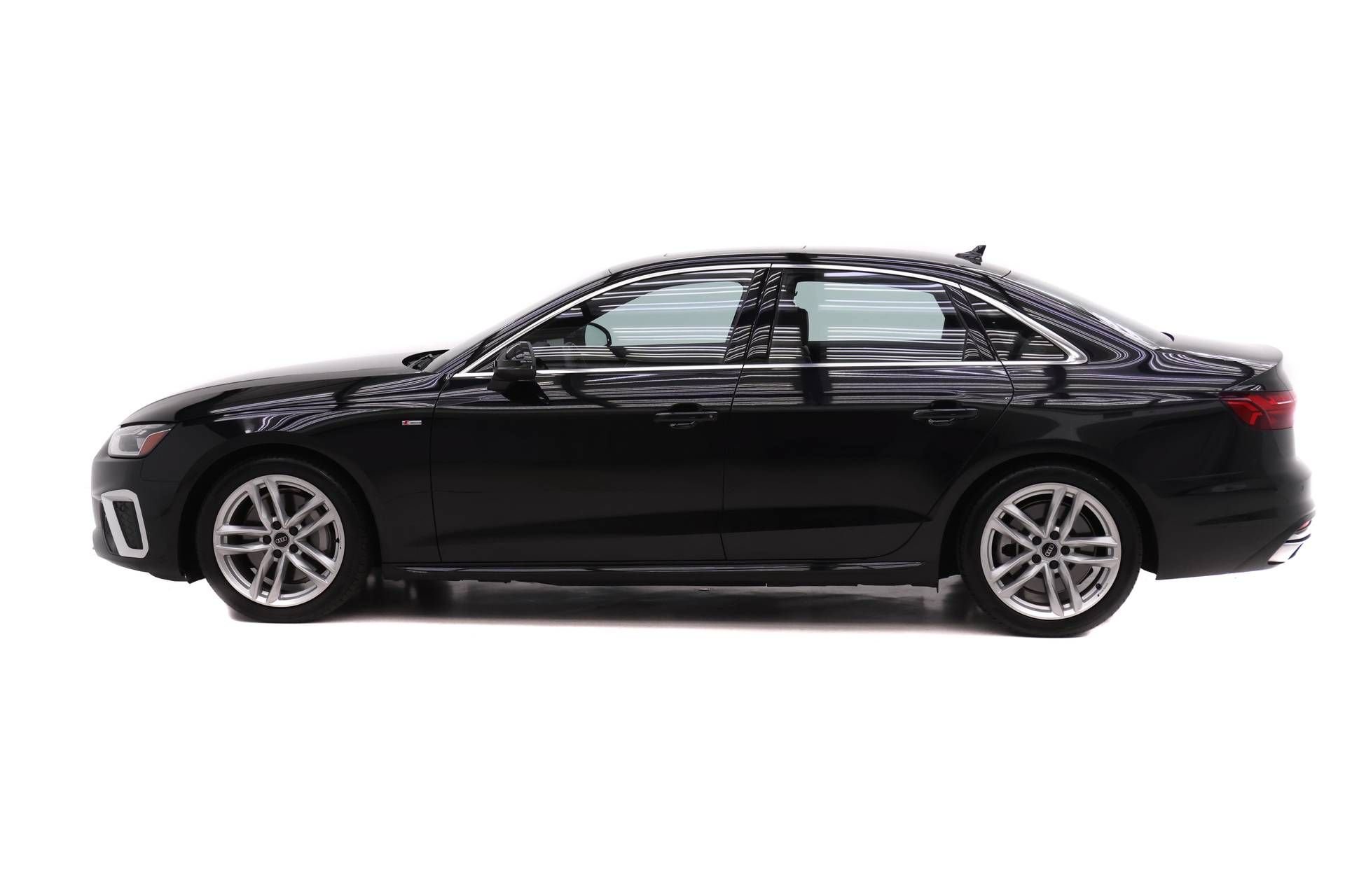 Certified 2023 Audi A4 2.0T Premium w/ Convenience Package AWD/4WD image 3