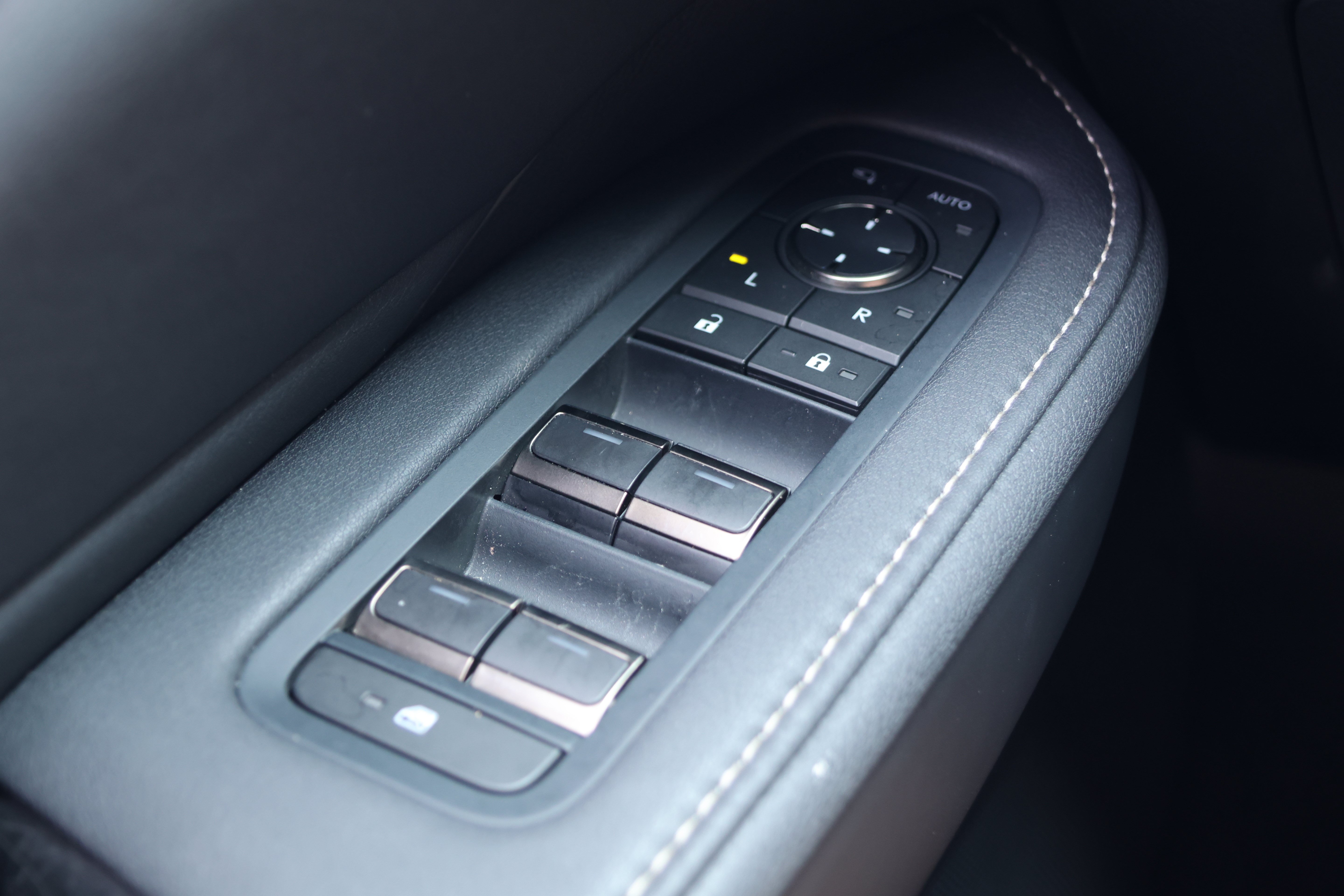 Used 2026 Lexus TX 350 AWD w/ Technology Package image 13