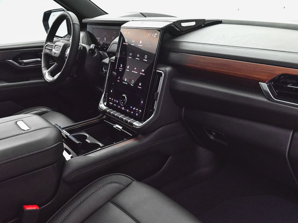 Used 2026 GMC Yukon XL Denali w/ Sun & Power Step Package AWD/4WD image 37